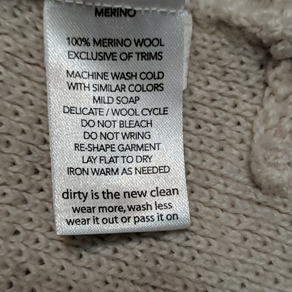 Wool Sweater - Picture 5 of 5